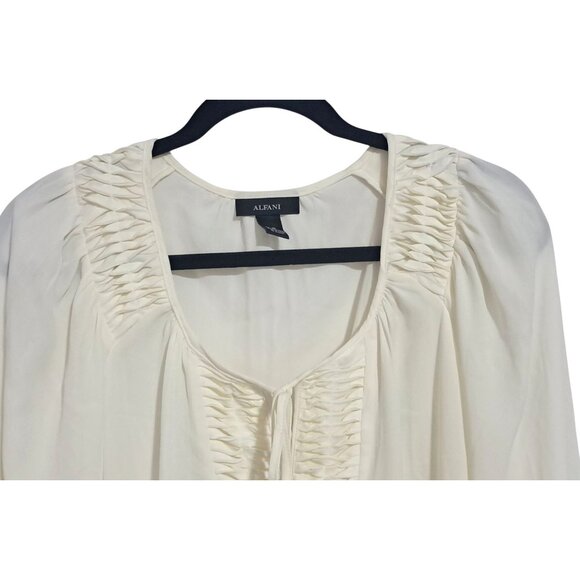 Alfani Womens Cream Pleated Front Blouse Size 16 Long Sleeve 100% Polyester - Picture 4 of 11